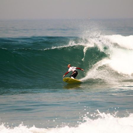 Surfivor Surf Camp Esmoriz Exterior foto